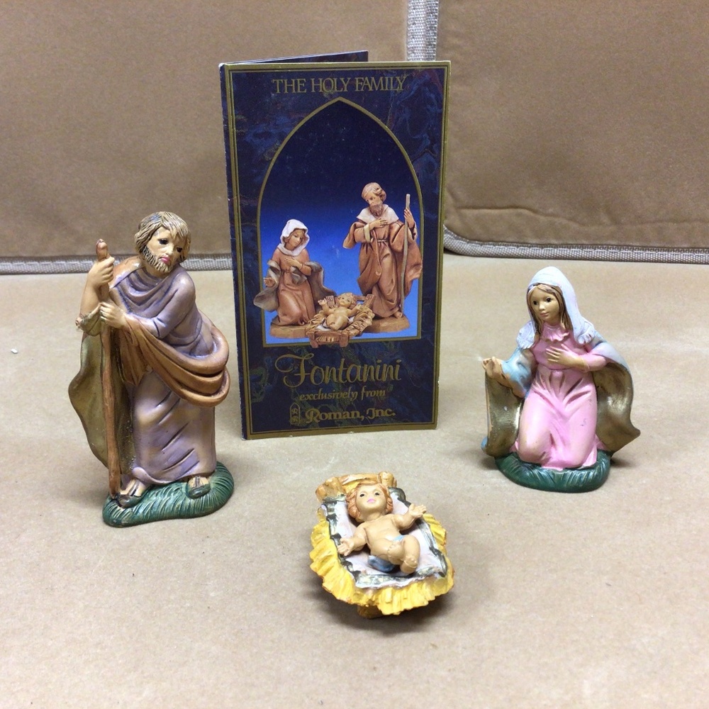 Mary & Joseph and baby Jesus  5” Holy Family  3 pc set